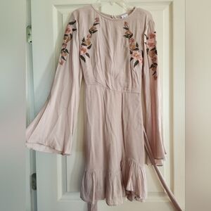 Elegant Pink Floral Embroidered Dress